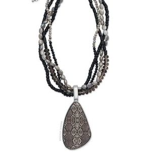 Rich and famous necklace